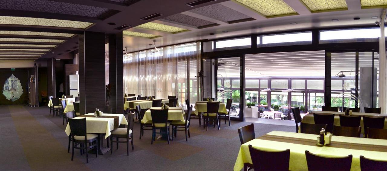 Green Hill Hotel Stara Zagora Ngoại thất bức ảnh